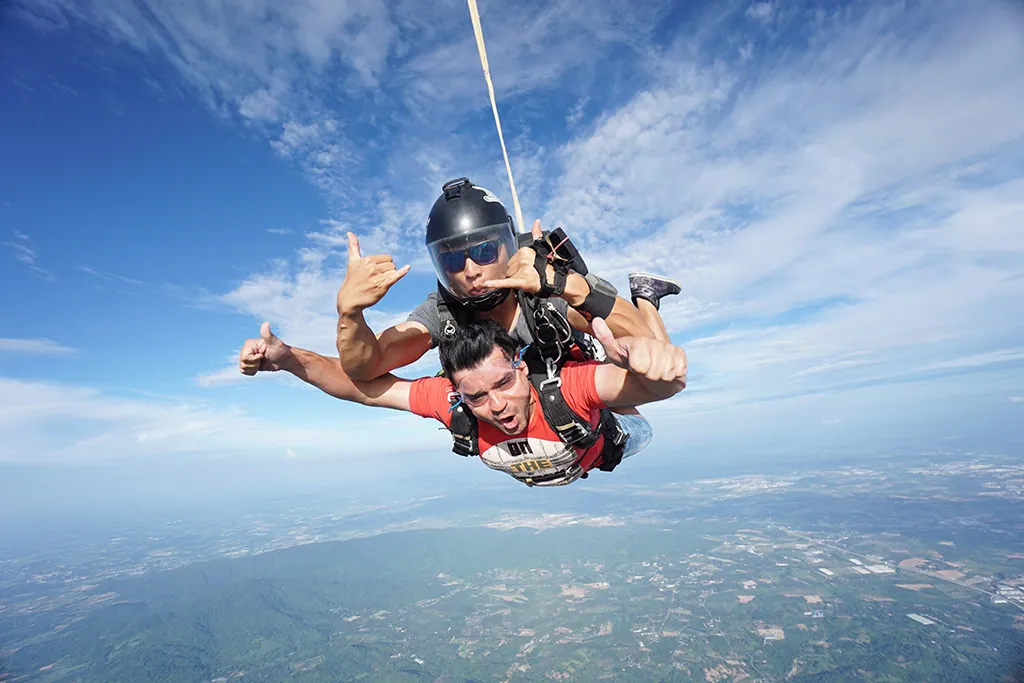skydiving in pattaya near bangkok
